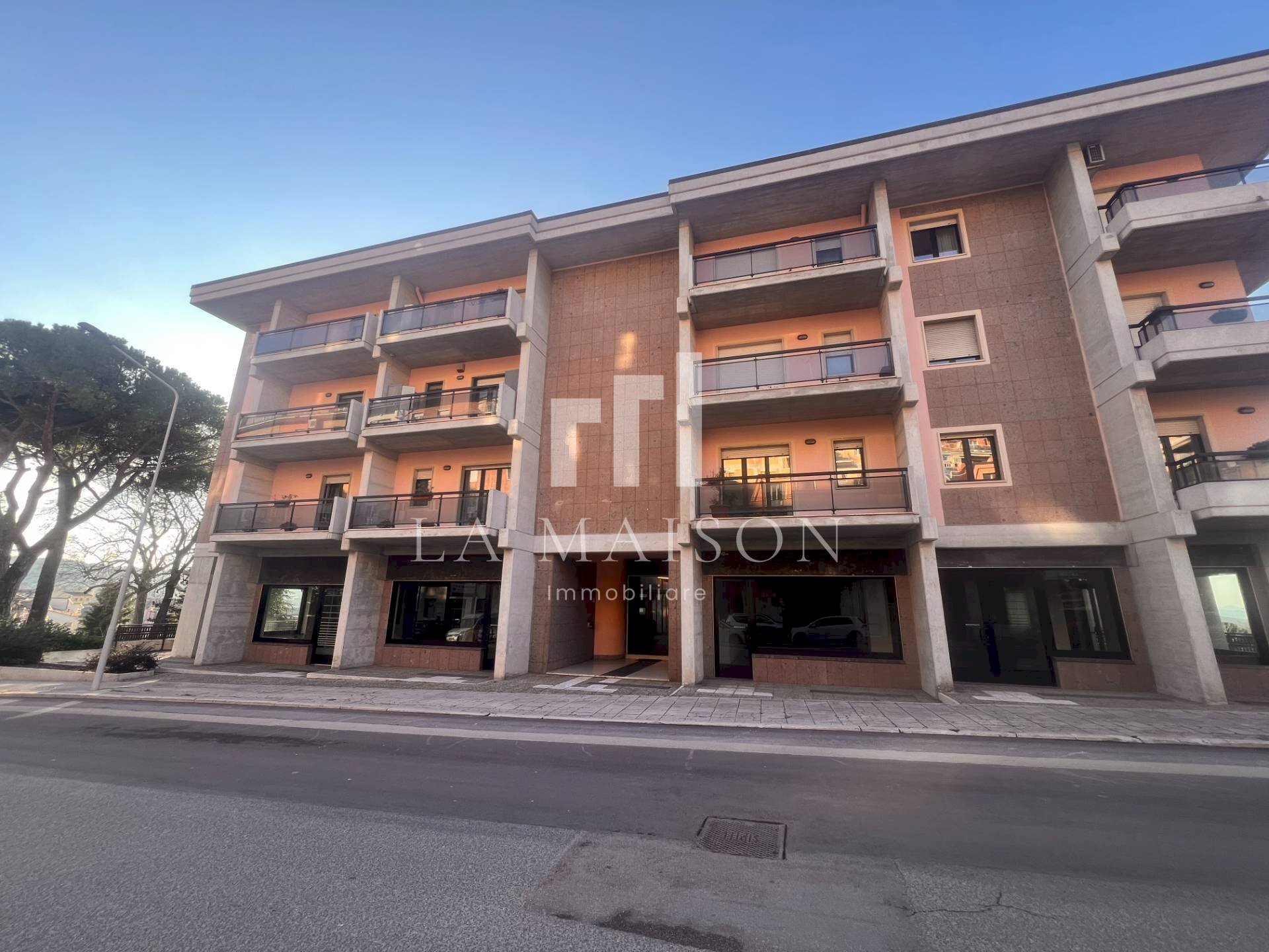 Foto 1 - Locale Commerciale Via IV Novembre
 
22, Campobasso - foto 1