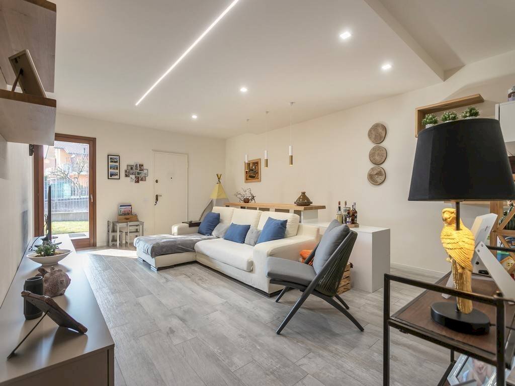 Salone - Terraced Villa via Nazionale, 66, San Paolo d'Argon - photo 3