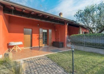 Giardino - Villa a Schiera via Nazionale, 66, San Paolo d'Argon - foto 7