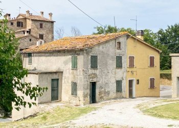 Facciata - Casa indipendente San Leo - foto 2
