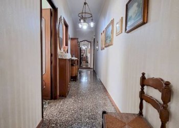 Corridoio - Appartamento via Vincenzo Monti, 1, Nichelino - foto 6