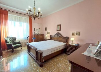 Camera da letto - Trilocale via Vincenzo Monti, 1, Nichelino - foto 12