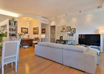 Salone - Appartamento piazza Camillo Benso di Cavour, Rapallo - foto 13