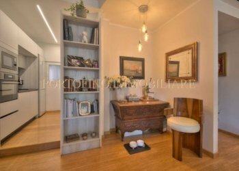 Cucina - Appartamento piazza Camillo Benso di Cavour, Rapallo - foto 26