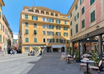 Facciata - Appartamento piazza Camillo Benso di Cavour, Rapallo - foto 39