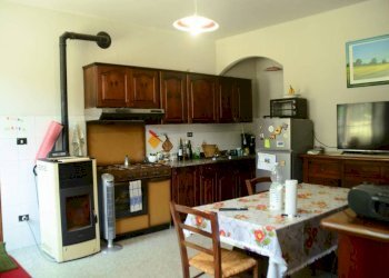 Cucina - Rustico via Adele Alfieri, Magliano Alfieri - foto 27