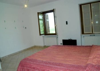 Camera da letto - Rustico via Adele Alfieri, Magliano Alfieri - foto 24