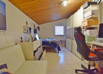 Camera da letto - Casa indipendente strada Villarello, 33, Ceva - foto 19