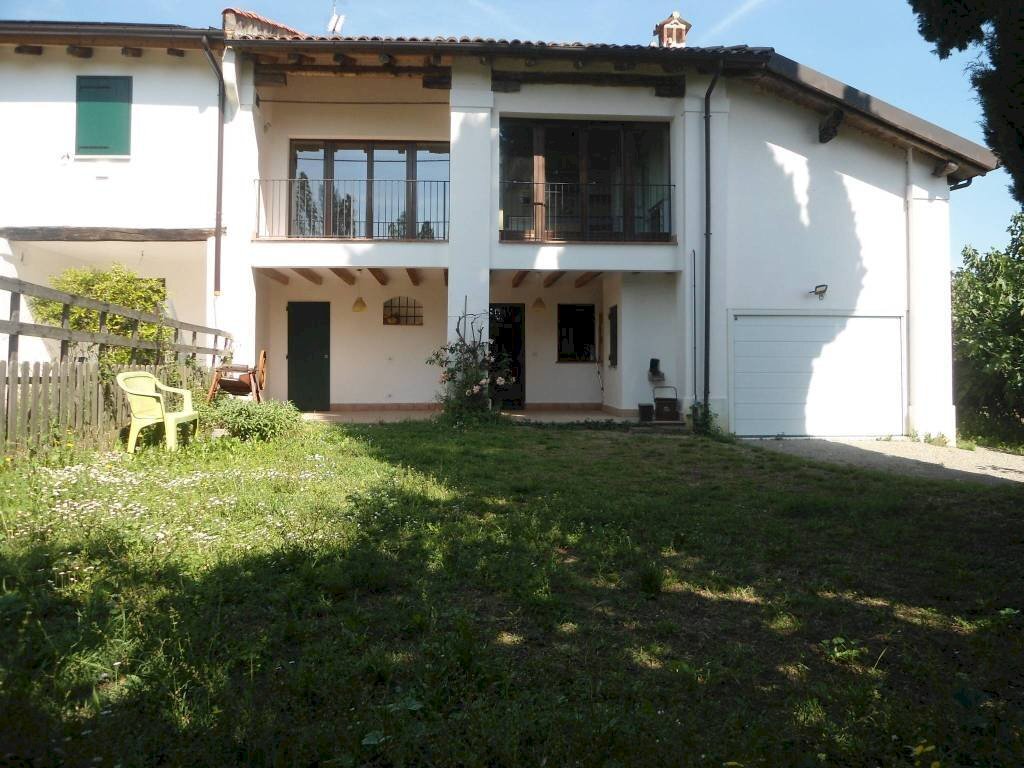 Facciata - Casa indipendente via San Martino, Monte San Pietro - foto 1