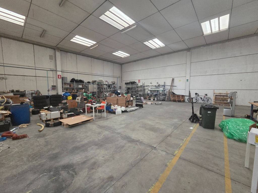 Interno non residenziale - Capannone via Giovanni Amendola, Signa - foto 3