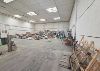 Interno non residenziale - Capannone via Giovanni Amendola, Signa - foto 5