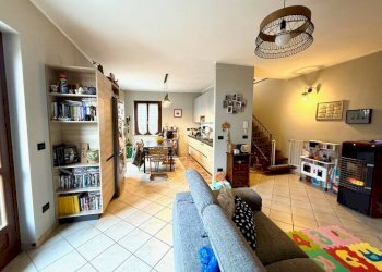 Soggiorno - Villa via Murina, 12, Carmagnola - foto 3