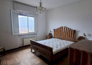 Camera da letto - Attico via Ludovico Ariosto, 12, Genova (zona Sampierdarena) - foto 4