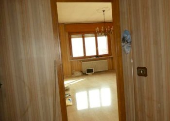 Disimpegno - Four-room apartment piazza Monsignor Luigi Grassi, Alba - photo 5