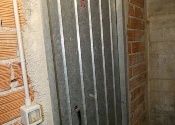 Cantina - Four-room apartment piazza Monsignor Luigi Grassi, Alba - photo 31