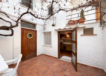 Veranda - Casa indipendente via Giuseppe Mazzini, 16, Ameglia - foto 5