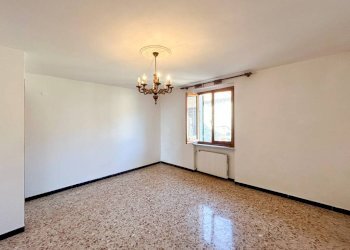 Camera da letto - Casa indipendente via Giuseppe Mazzini, 16, Ameglia - foto 26