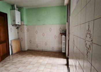 cucina abitabile - Quadrilocale via zucchi, Crema - foto 3