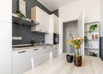 Cucina - Trilocale piazza Santa Maria del Suffragio, 3, Milano - foto 2