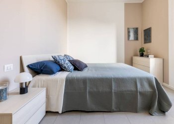 Camera da letto - Trilocale piazza Santa Maria del Suffragio, 3, Milano - foto 12