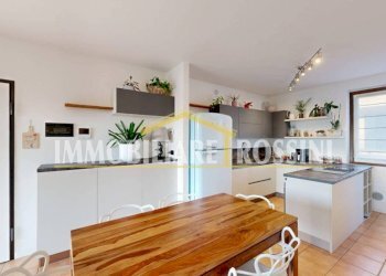 Salone - Quadrilocale via del Gaggio, 8, Varese - foto 2