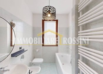 Bagno - Four-room apartment via del Gaggio, 8, Varese - photo 18