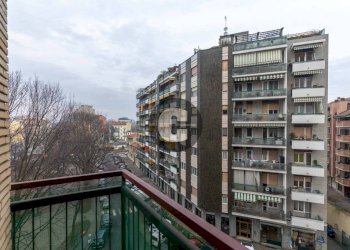 Balcone - Appartamento piazza Enrico Toti, 15, Torino (zona Vanchiglietta) - foto 33