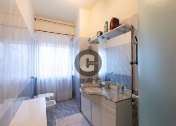 Bagno - Appartamento piazza Enrico Toti, 15, Torino (zona Vanchiglietta) - foto 42