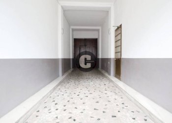 Interno palazzo - Two-room apartment corso Belgio, 116, Torino (neighborhood Vanchiglietta) - photo 18