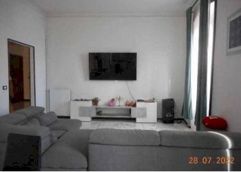 Salone - Apartment at auction via San Pier d'Arena, Genova (neighborhood Sampierdarena) - photo 6