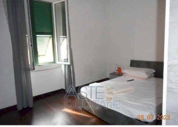 Camera da letto - Apartment at auction via San Pier d'Arena, Genova (neighborhood Sampierdarena) - photo 8