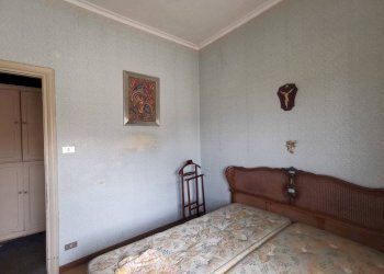 Camera da letto - Attico all'asta via Giovanni Amendola, 1A, Genova (zona Albaro) - foto 12