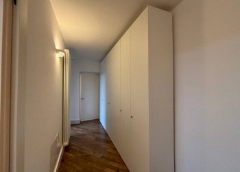 Corridoio - Trilocale largo Odoardo Tabacchi, Torino (zona Madonna del Pilone) - foto 26