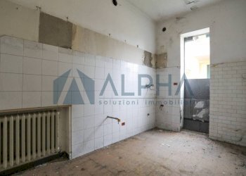 Magazzino - Villa via Gilberto Romagnoli, Cesena - foto 3