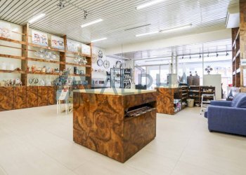 Interno non residenziale - Negozio via Tullio Giorgetti, Bellaria-Igea Marina - foto 3