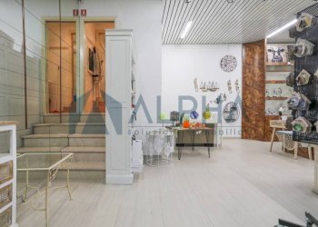 Interno non residenziale - Negozio via Tullio Giorgetti, Bellaria-Igea Marina - foto 12