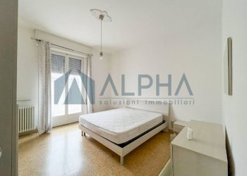 Camera da letto - Bilocale via Filippo Corridoni, Forlì - foto 8