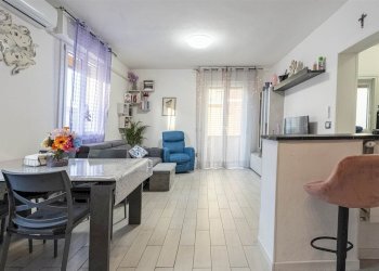 Trilocale Via Giacomo Leopardi 14, Modena - foto 5