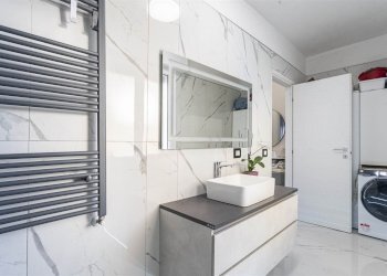 Trilocale Via Giacomo Leopardi 14, Modena - foto 20