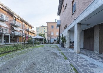 Trilocale Via Giacomo Leopardi 14, Modena - foto 23