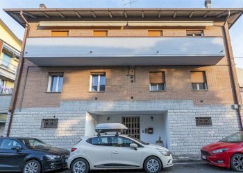 Trilocale Via Giacomo Leopardi 14, Modena - foto 25