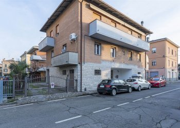 Trilocale Via Giacomo Leopardi 14, Modena - foto 26