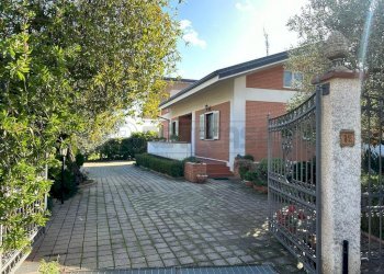 68148eda-a223-4dd1-9120-e1944e7806d6.jpg - Villa Via Vittorio Bachelet, Catanzaro - foto 6