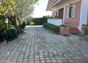 a8a53726-32bf-4119-9dab-851bb4a2f076.jpg - Villa Via Vittorio Bachelet, Catanzaro - foto 7