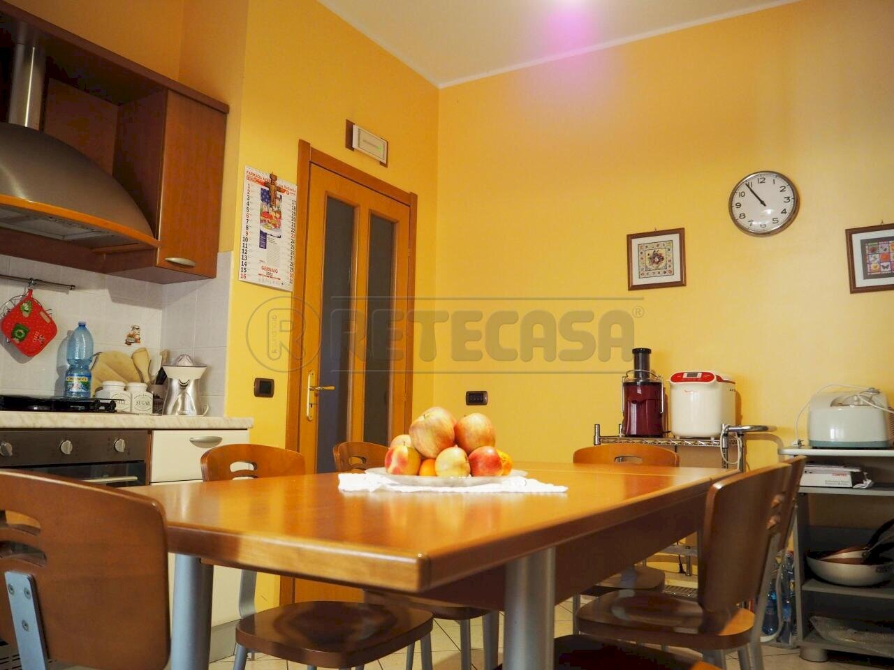 cb7ce22b-49c3-41a1-9c15-444b82a61b41.jpg - Appartamento Viale dei Normanni 105, Catanzaro - foto 1