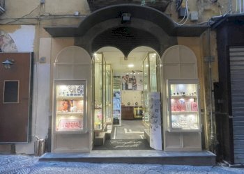 83112ed0-f5af-4ce0-9b91-492dbfd6c4b7.jpg - Non Alimentare VIa Mercanti, Salerno - foto 6