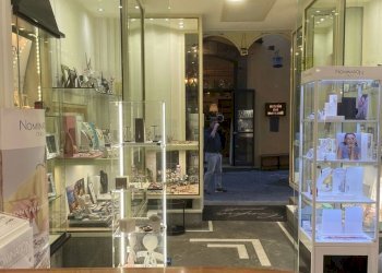 c16c13a7-5fc9-4a46-a567-c4792a62bc91.jpg - Non Alimentare VIa Mercanti, Salerno - foto 8