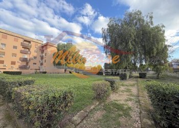 9655a8d8-0d8d-48e7-b46d-fab956ab8cee.jpg - Quadrilocale Via Peppino Impastato 1, Siracusa - foto 1