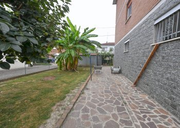 DSC_3702.jpg - Villa Trifamiliare Campogalliano - foto 12