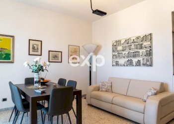 Quadrilocale Via Valdemaro Vecchi, Trani - foto 1